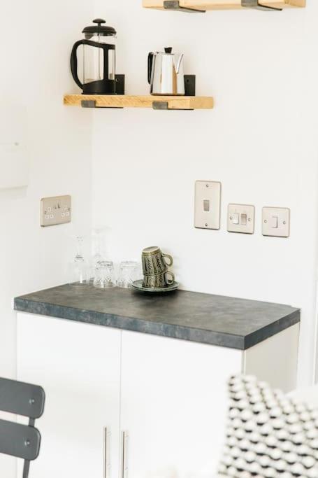 Appartement Delores Eco-pod / Treehouse, Walk To Cabot Circus