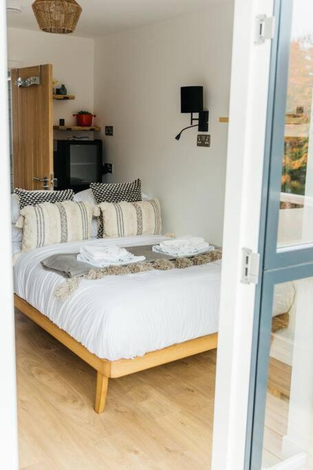 Appartement Delores Eco-pod / Treehouse, Walk To Cabot Circus Bristol