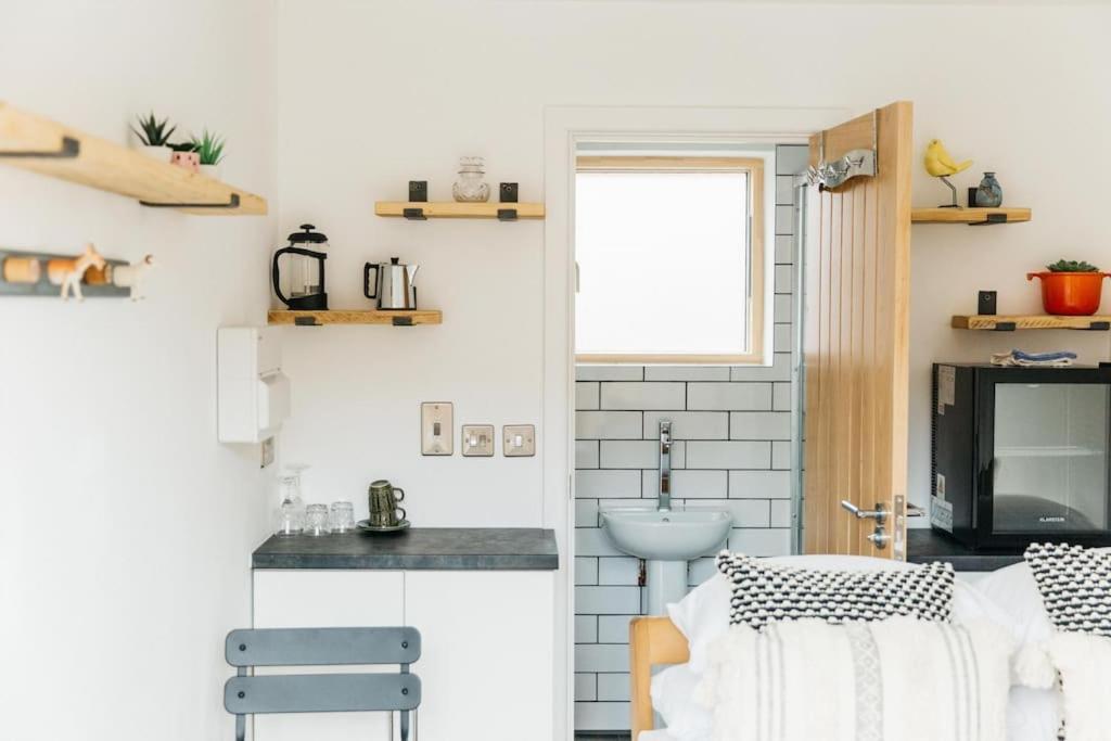 Appartamento Delores Eco-pod / Treehouse, Walk To Cabot Circus *