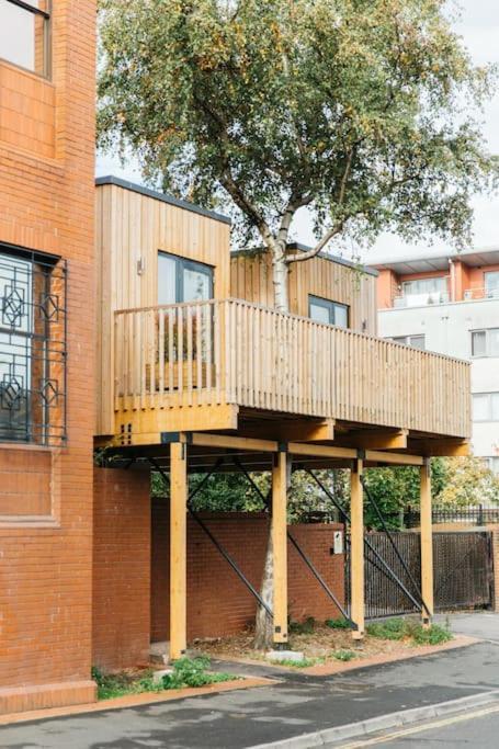 Delores Eco-pod / Treehouse, Walk To Cabot Circus * Bristol
